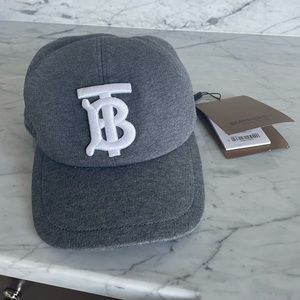 Brand new with tags Burberry Jersey Baseball cap size Large